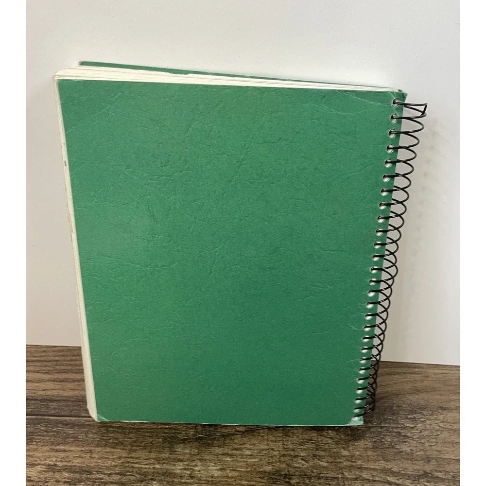 Baker's Dozen Cook Book Cookbook Waverly Iowa 13 Member Group Green Cover Spiral